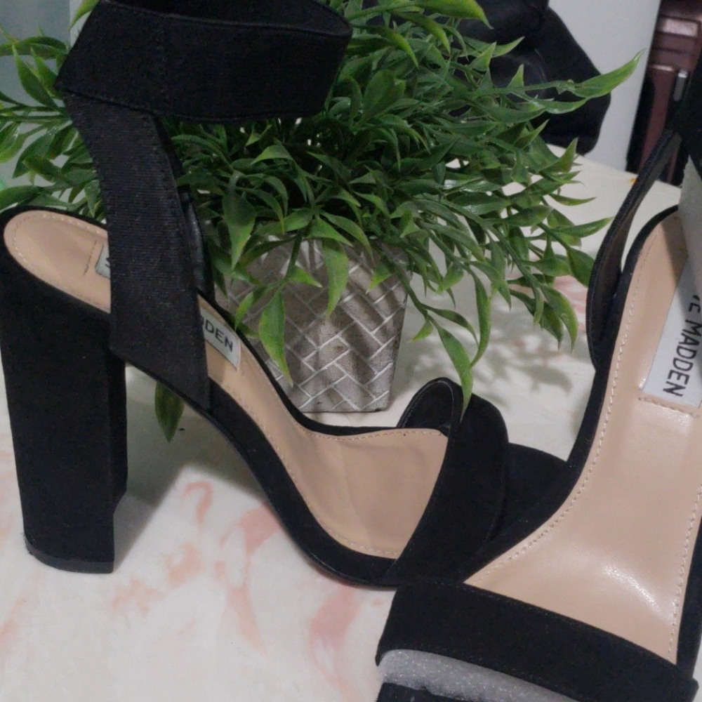 Steve Madden Celebrate Black high heels